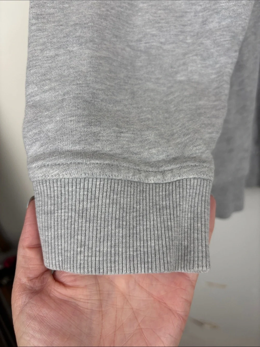 Outdoor Voices Move Your Body For Your Mind Graphic Sweatshirt Gray XL